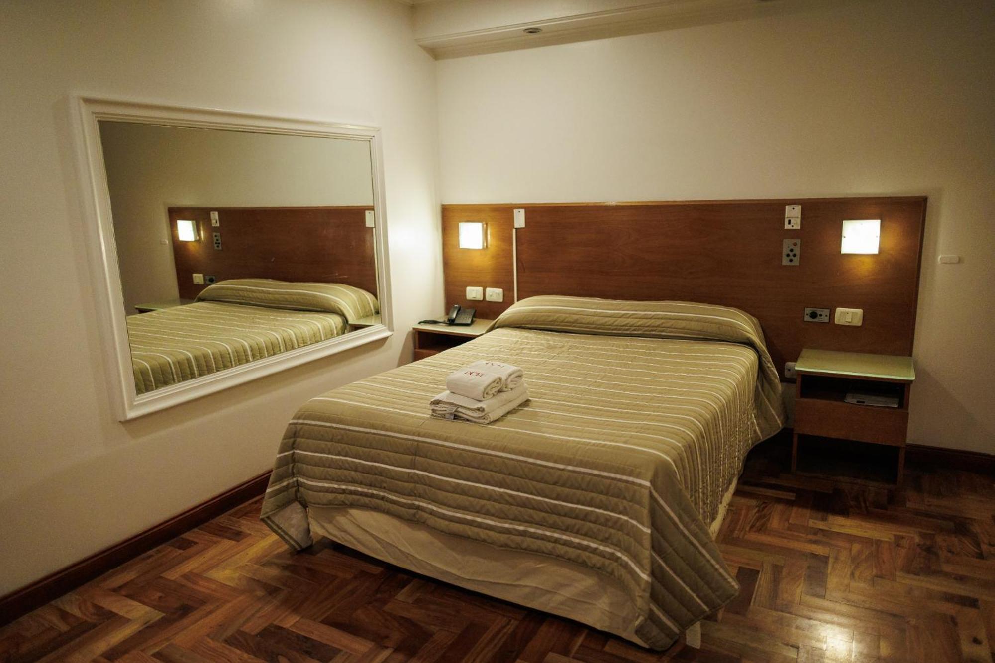 Hotel Petit Cordoba Dış mekan fotoğraf